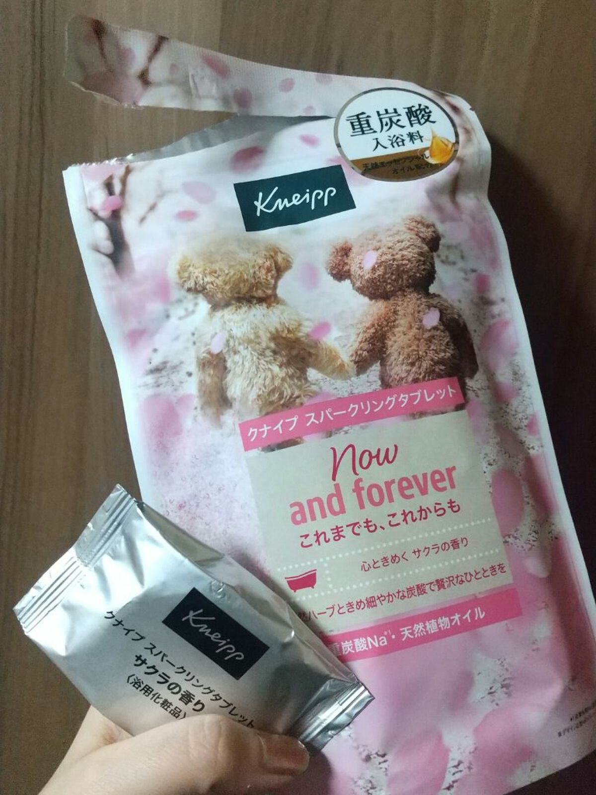 クナイプ スパークリングタブレット サクラの香り 50g×6錠/クナイプ/炭酸系入浴剤を使ったクチコミ（1枚目）