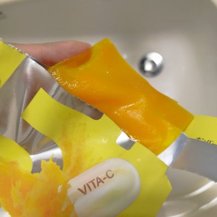 5番 白玉グルタチオンCふりかけマスク/numbuzin/シートマスク・パックを使ったクチコミ(4枚目)