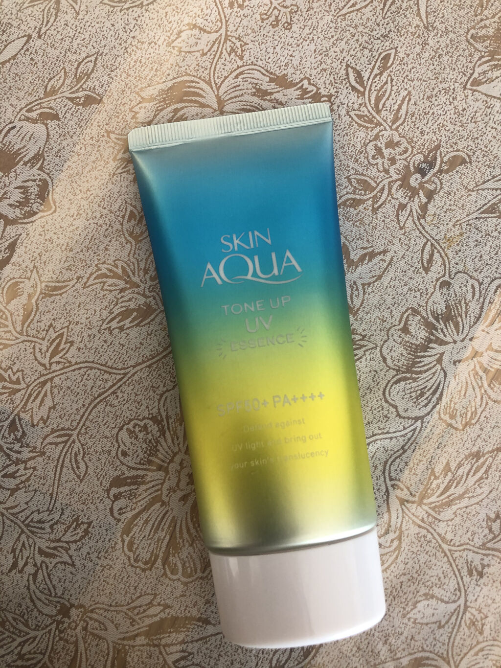 スキンアクア トーンアップUVエッセンス/スキンアクア/日焼け止めクリームを使ったクチコミ（1枚目）