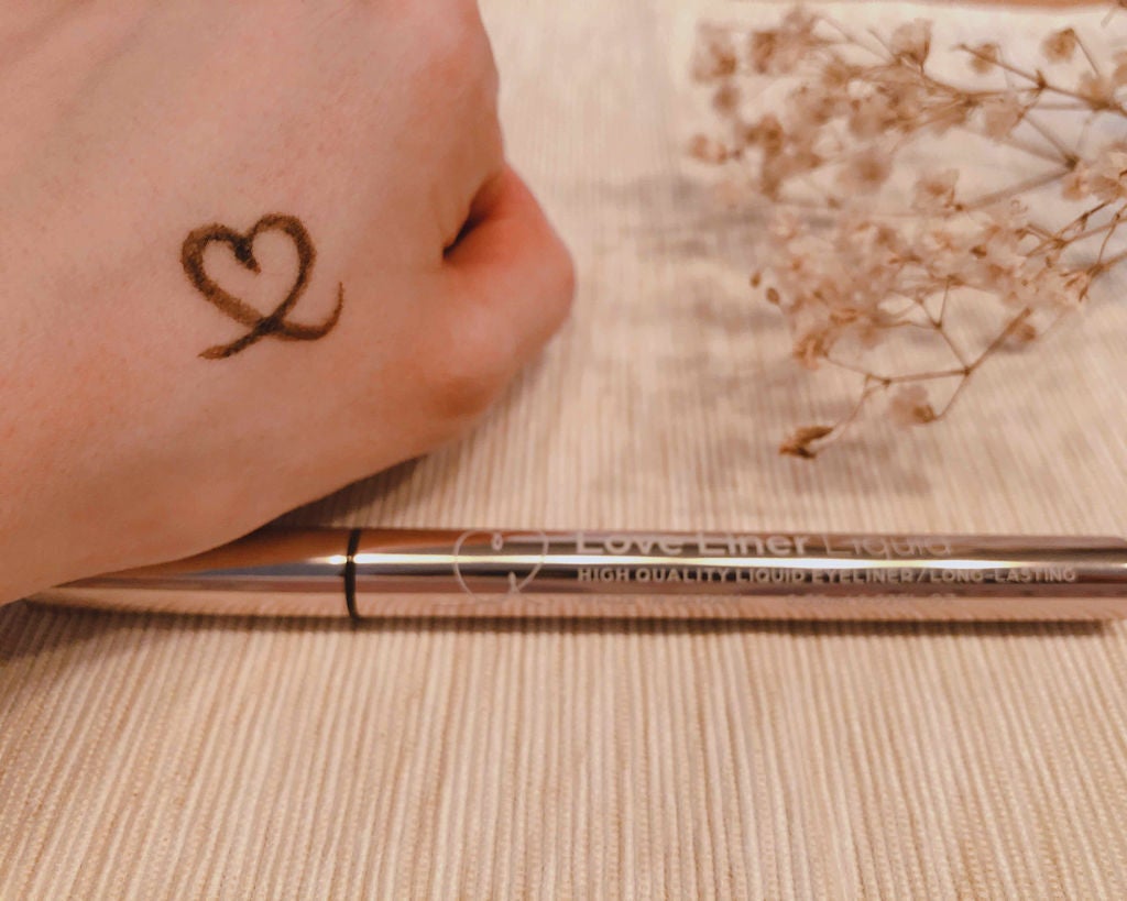 ラブ・ライナー リキッドアイライナーR3/ラブ・ライナー/リキッドアイライナーを使ったクチコミ(2枚目)