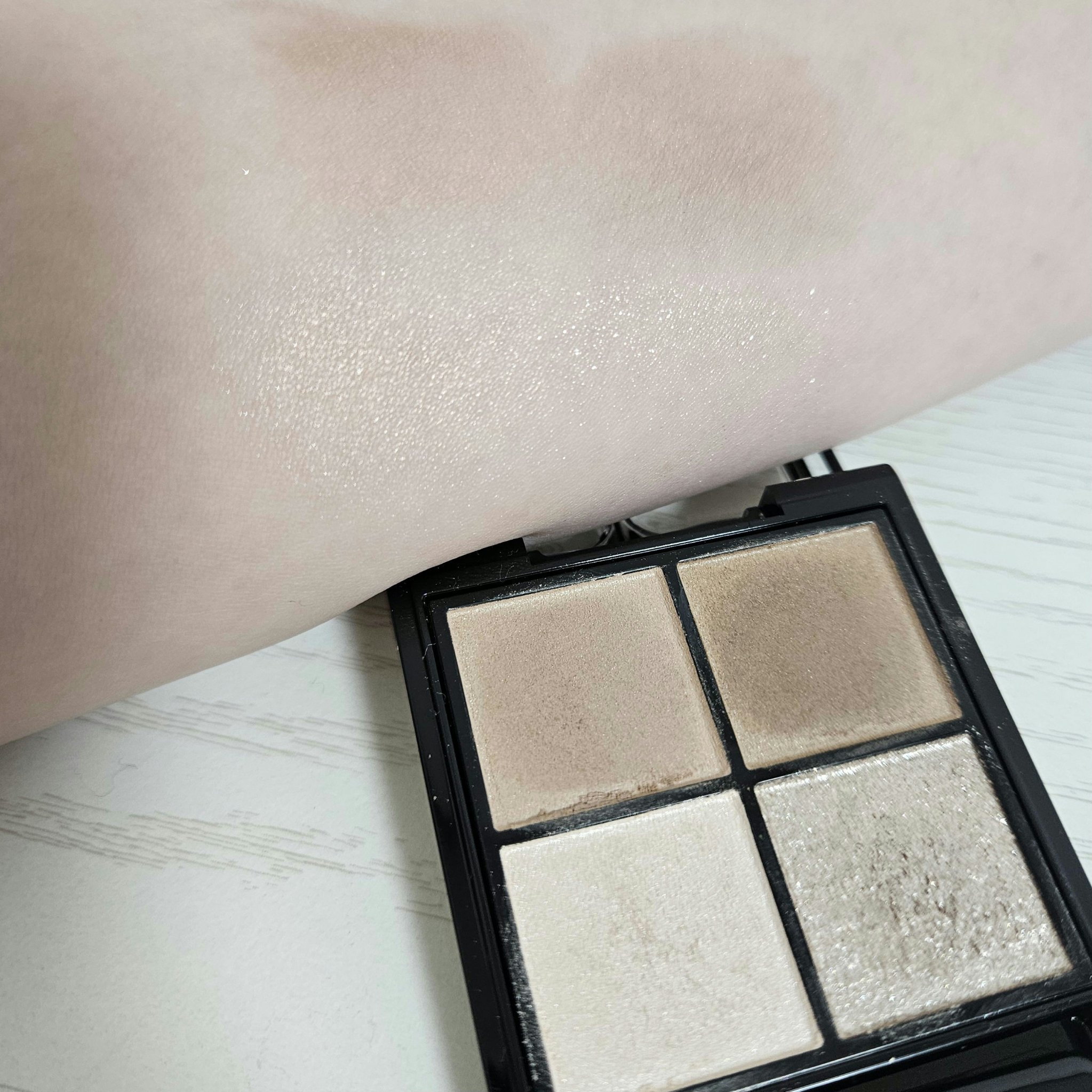 ケイト ポッピングシルエットシャドウ/KATE/アイシャドウパレットを使ったクチコミ（2枚目）