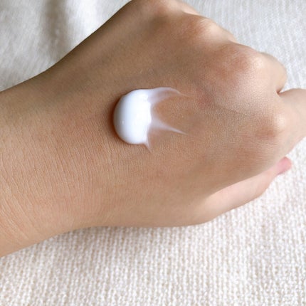 ザ ボディ ぬれた肌に使うボディ乳液 無香料/ビオレu/ボディミルクを使ったクチコミ(5枚目)