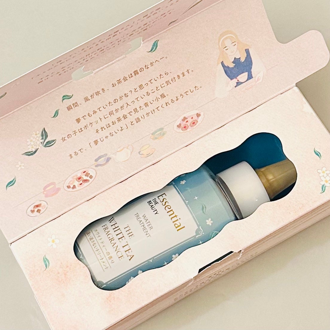 エッセンシャル ザビューティ 髪のキメ美容ウォータートリートメント ホワイトティーの香り/エッセンシャル/アウトバストリートメントを使ったクチコミ(2枚目)