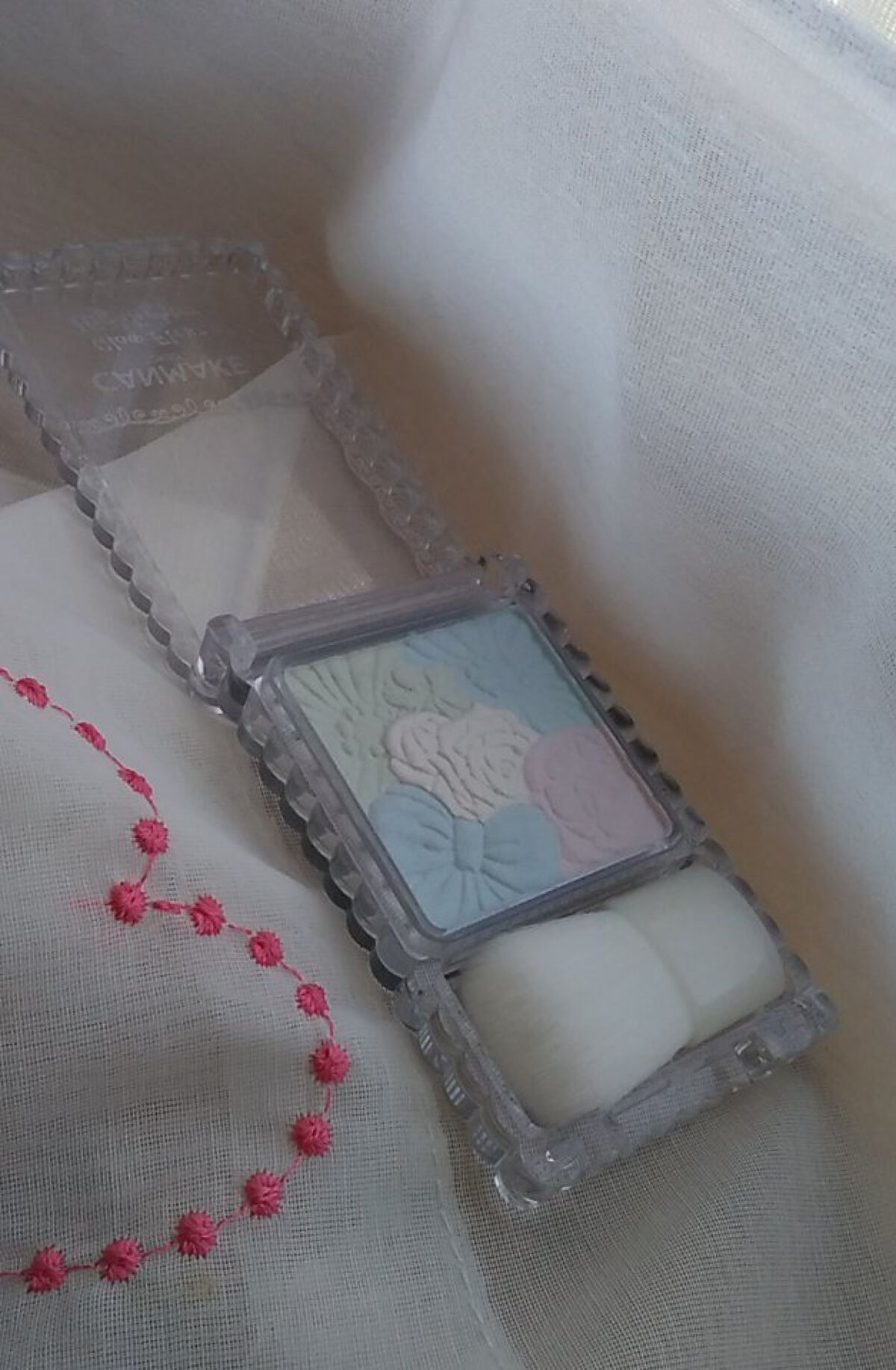 グロウフルールハイライター/キャンメイク/パウダーハイライトを使ったクチコミ（3枚目）