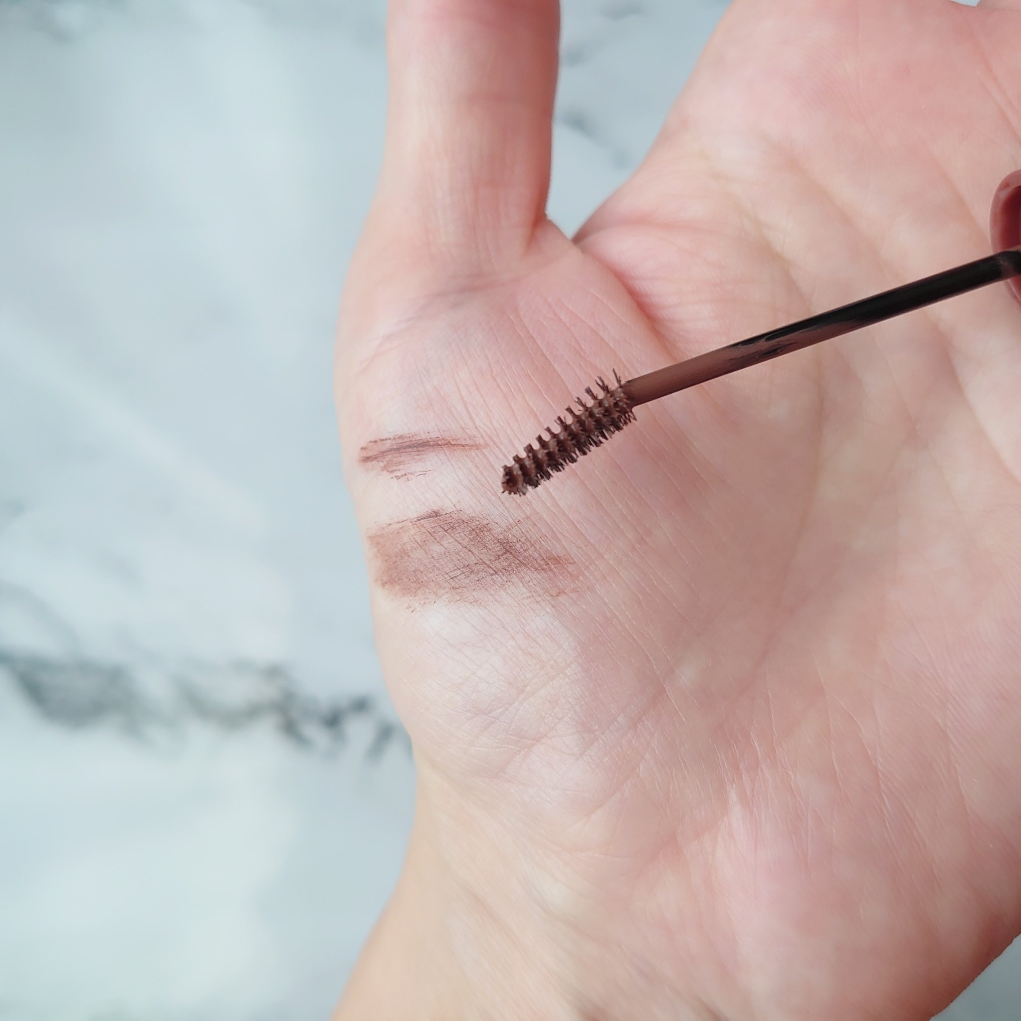 ラブ・ライナー　シグネチャーフィットマスカラ＜アイブロウ＞ ライチブラウン/ラブ・ライナー/眉マスカラを使ったクチコミ（3枚目）