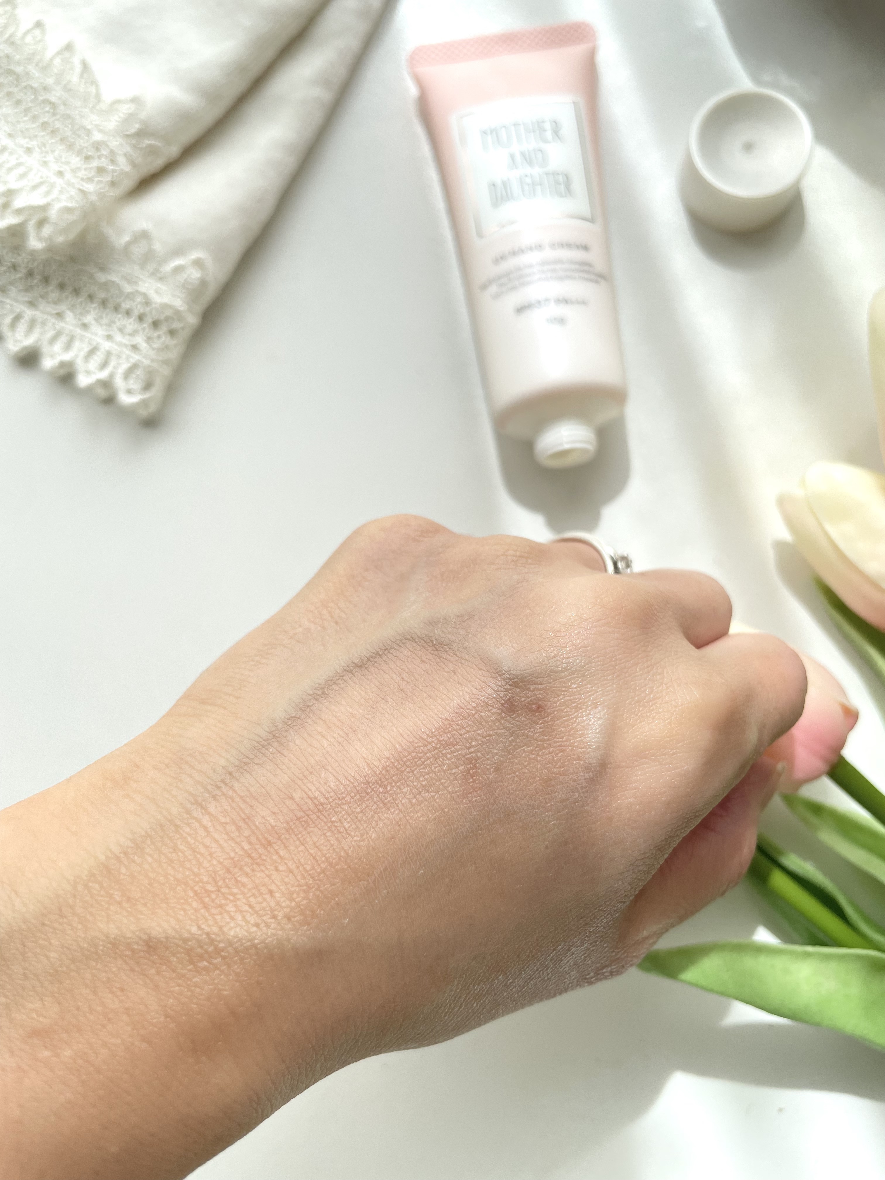 UVハンドクリームN SPF37 PA+++/Mother&Daughter/ハンドクリームを使ったクチコミ（3枚目）