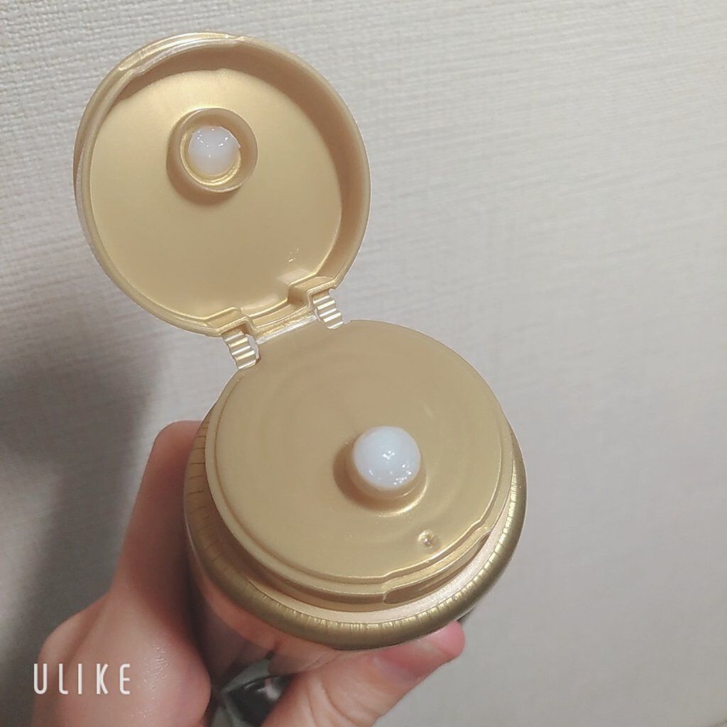 THE BEAUTY 髪のキメ美容プレミアムトリートメント<モイストリペアプレミアム>/エッセンシャル/洗い流すヘアトリートメントを使ったクチコミ(3枚目)