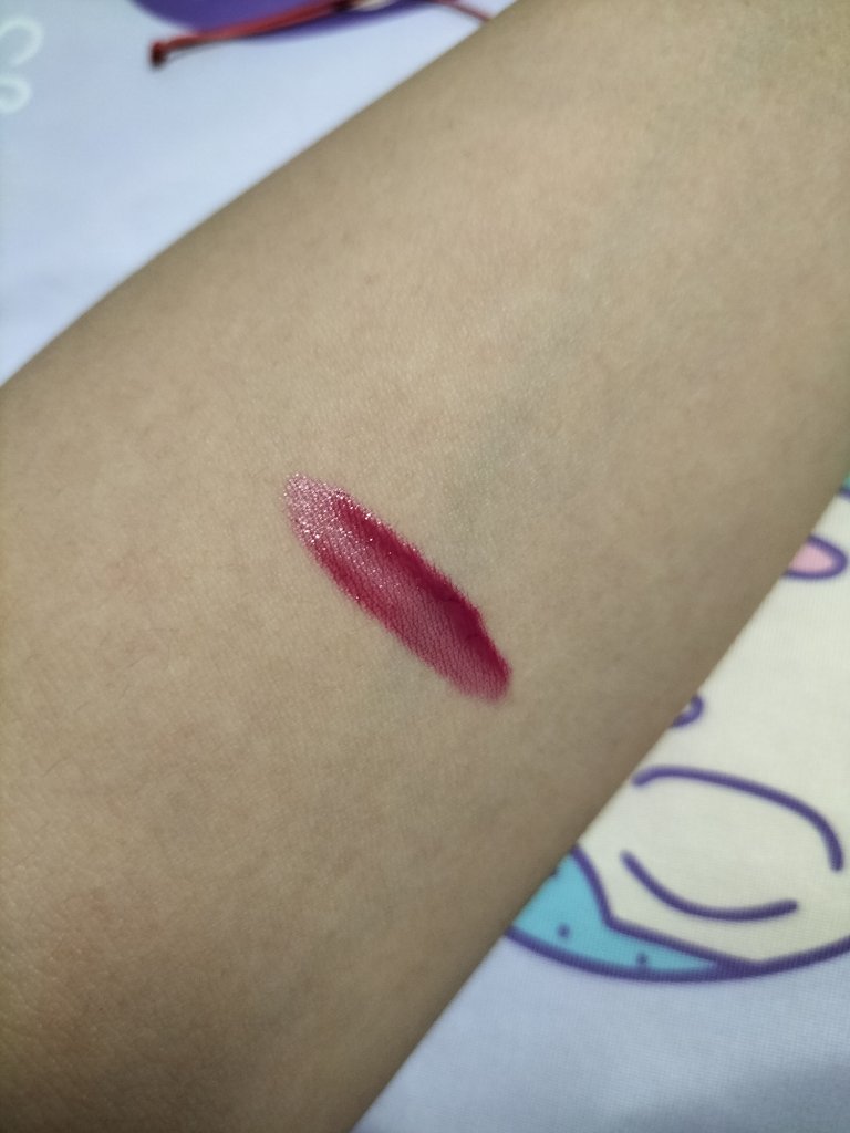 フリーダ カーロ フローラ リップ ティント/SHEGLAM/リップティントを使ったクチコミ（3枚目）