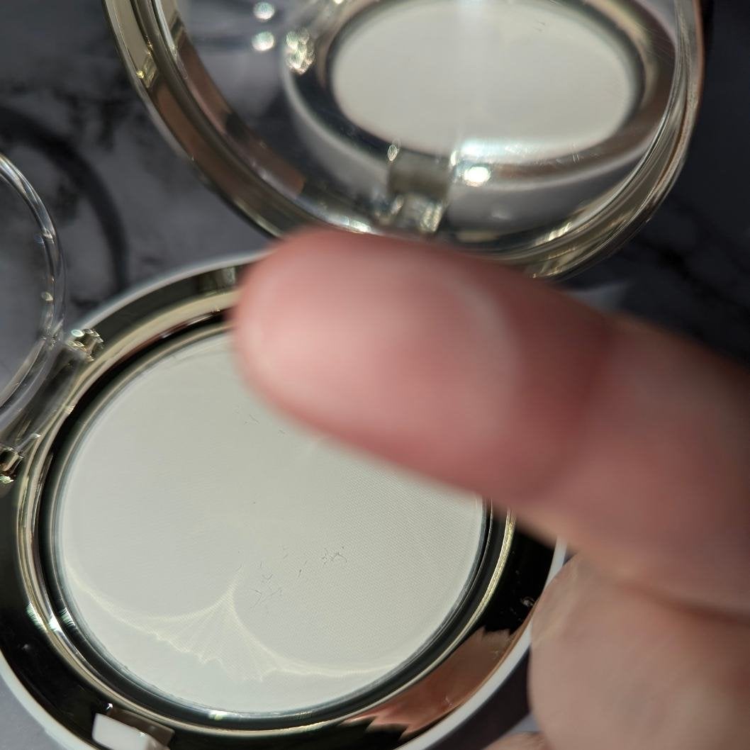 ハイドラセッティングパウダー/byLieto/プレストパウダーを使ったクチコミ(4枚目)