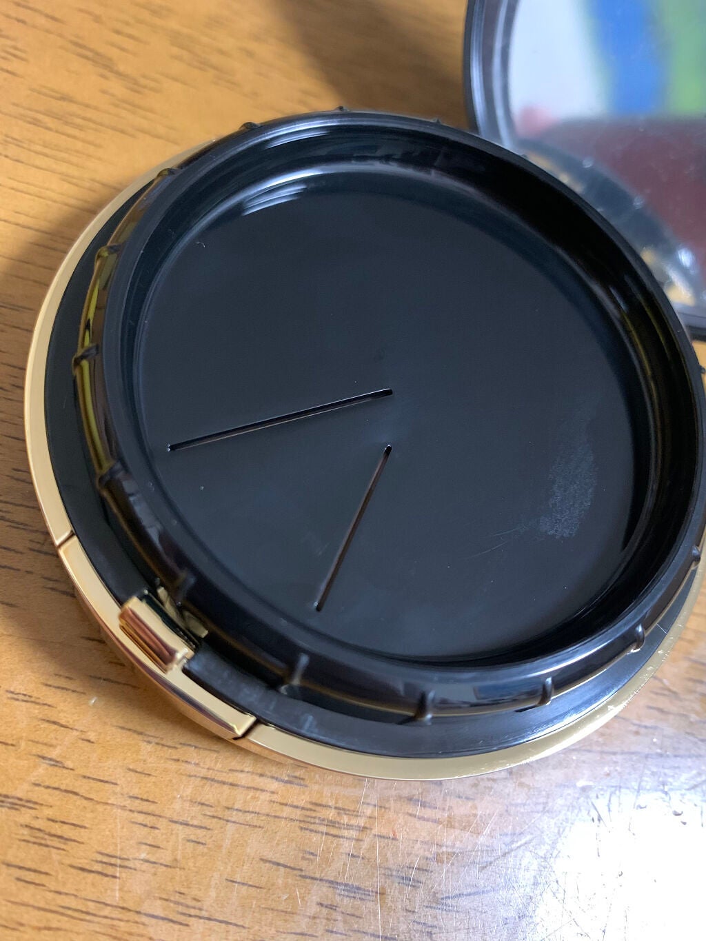 スキンフィットグラインディングセラムカバーパクト/ダルバ/その他ファンデーションを使ったクチコミ(4枚目)