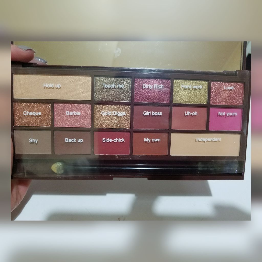 アイラブチョコレート ローズゴールド/MAKEUP REVOLUTION/アイシャドウパレットを使ったクチコミ（2枚目）