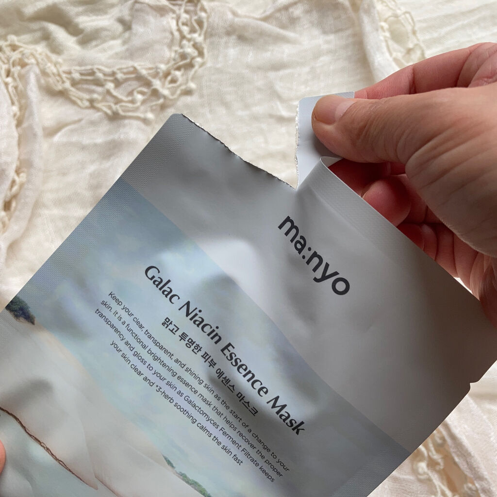 ガラクナイアシン エッセンスマスク/manyo/シートマスク・パックを使ったクチコミ（3枚目）