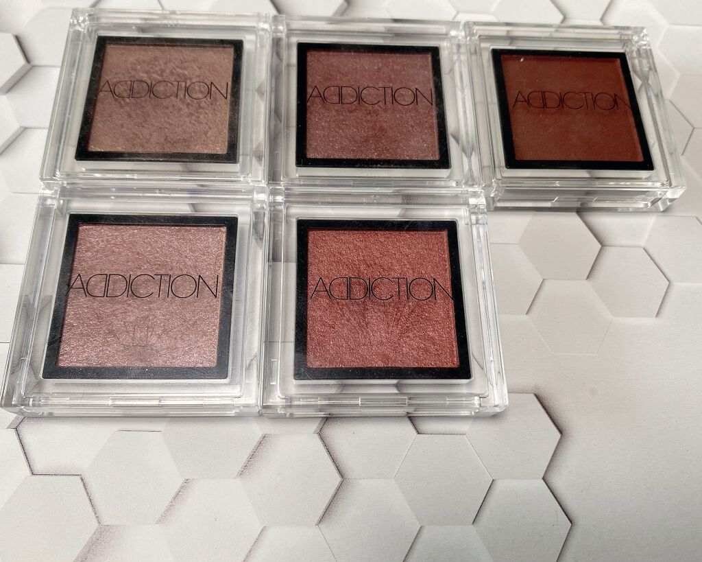 アディクション ザ アイシャドウ/ADDICTION/単色アイシャドウを使ったクチコミ（2枚目）