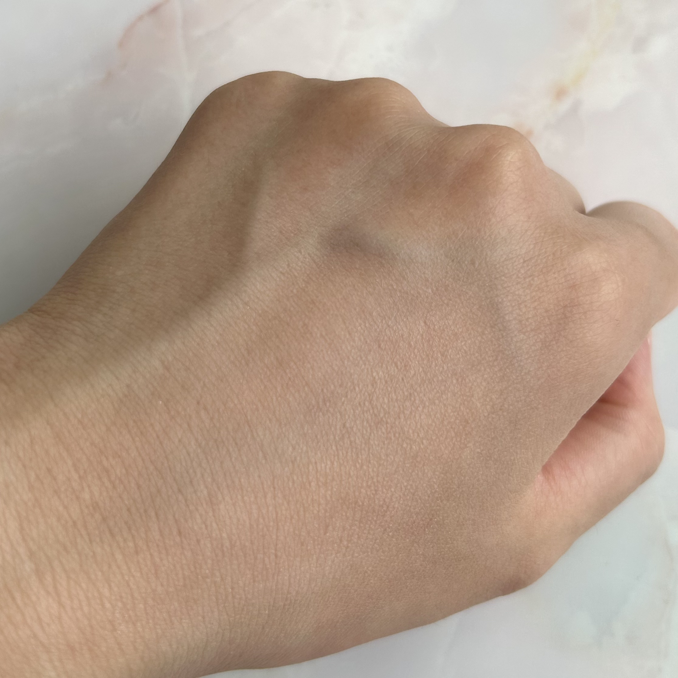 ライトリフレクティング プリズマティックパウダー/NARS/プレストパウダーを使ったクチコミ（2枚目）