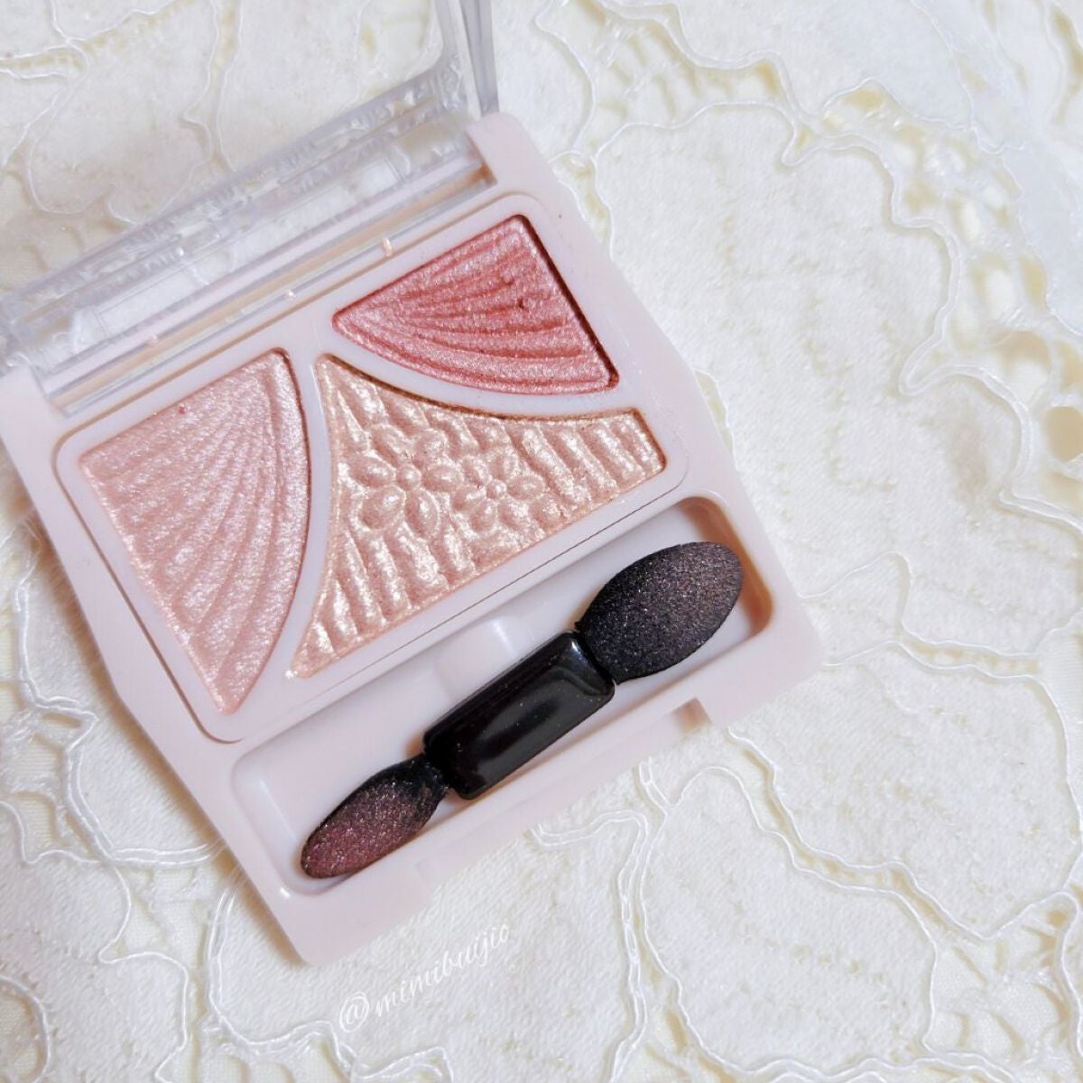 ジューシーピュアアイズ/キャンメイク/アイシャドウパレットを使ったクチコミ(3枚目)