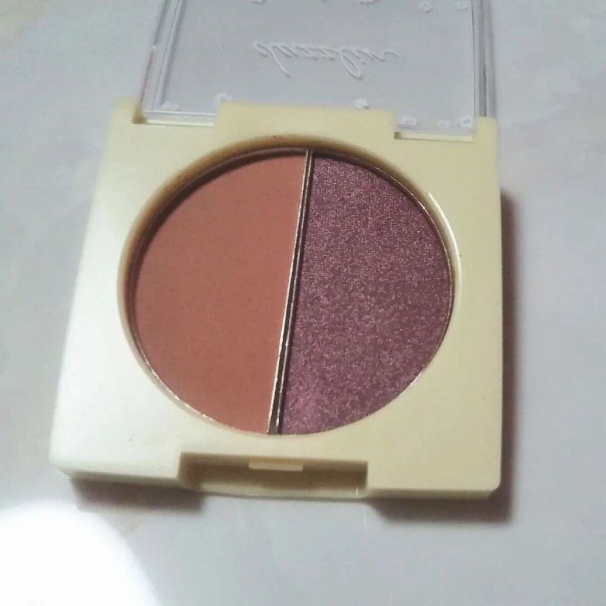 CMBバームアイシャドウ/セリア/ジェル・クリームアイシャドウを使ったクチコミ(3枚目)