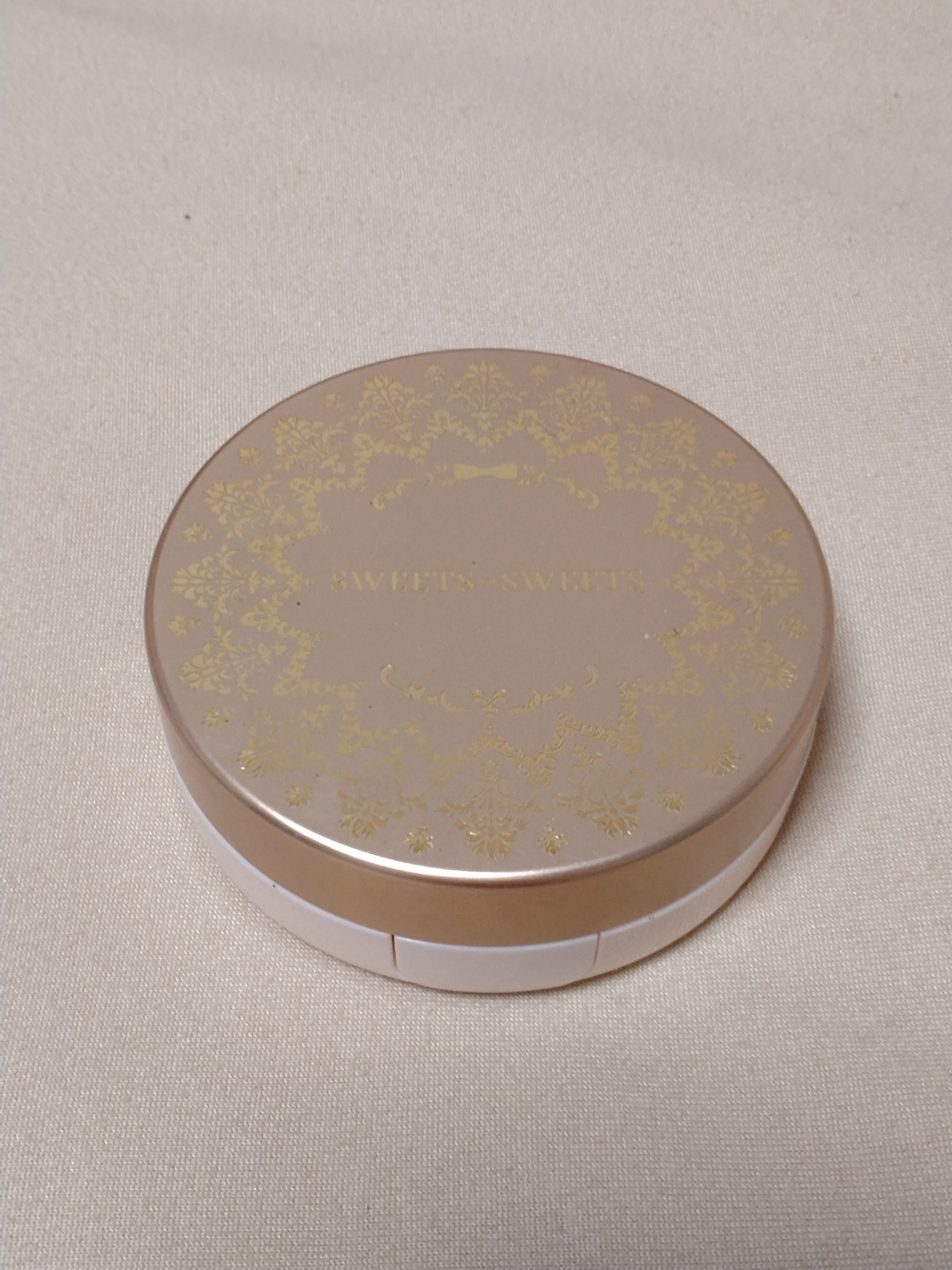 マシュマロカバークッション 00 ライトベージュ/スウィーツ スウィーツ/クッションファンデーションを使ったクチコミ（1枚目）