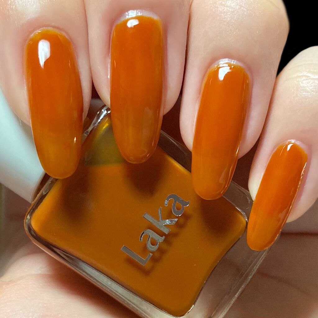 グラッシーネイルカラー/Laka/マニキュアを使ったクチコミ(3枚目)
