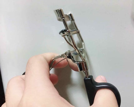 アイラッシュカーラー バネ付/DAISO/ビューラーを使ったクチコミ(1枚目)