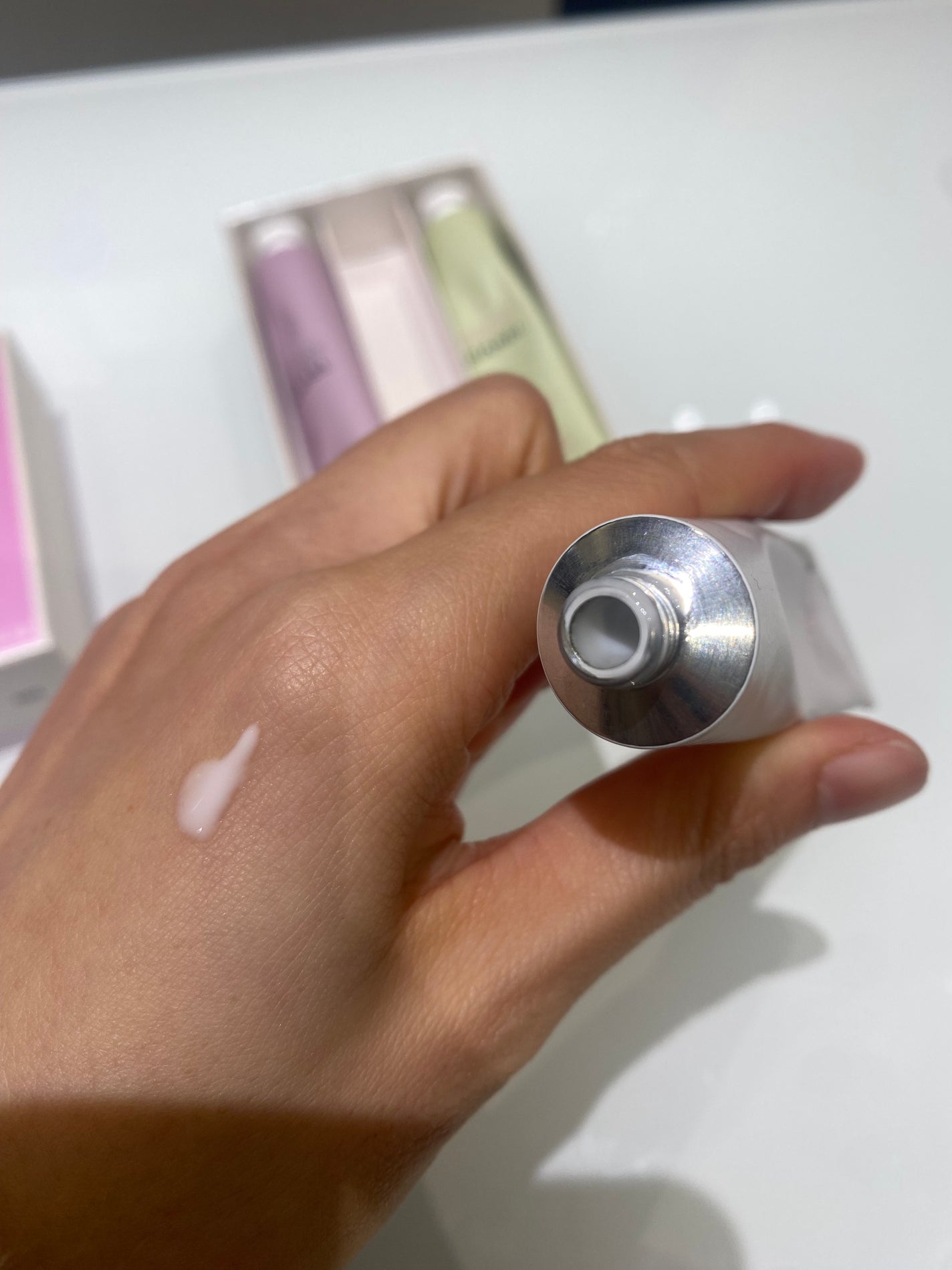 チャンス クレーム マン/CHANEL/ハンドクリームを使ったクチコミ(4枚目)