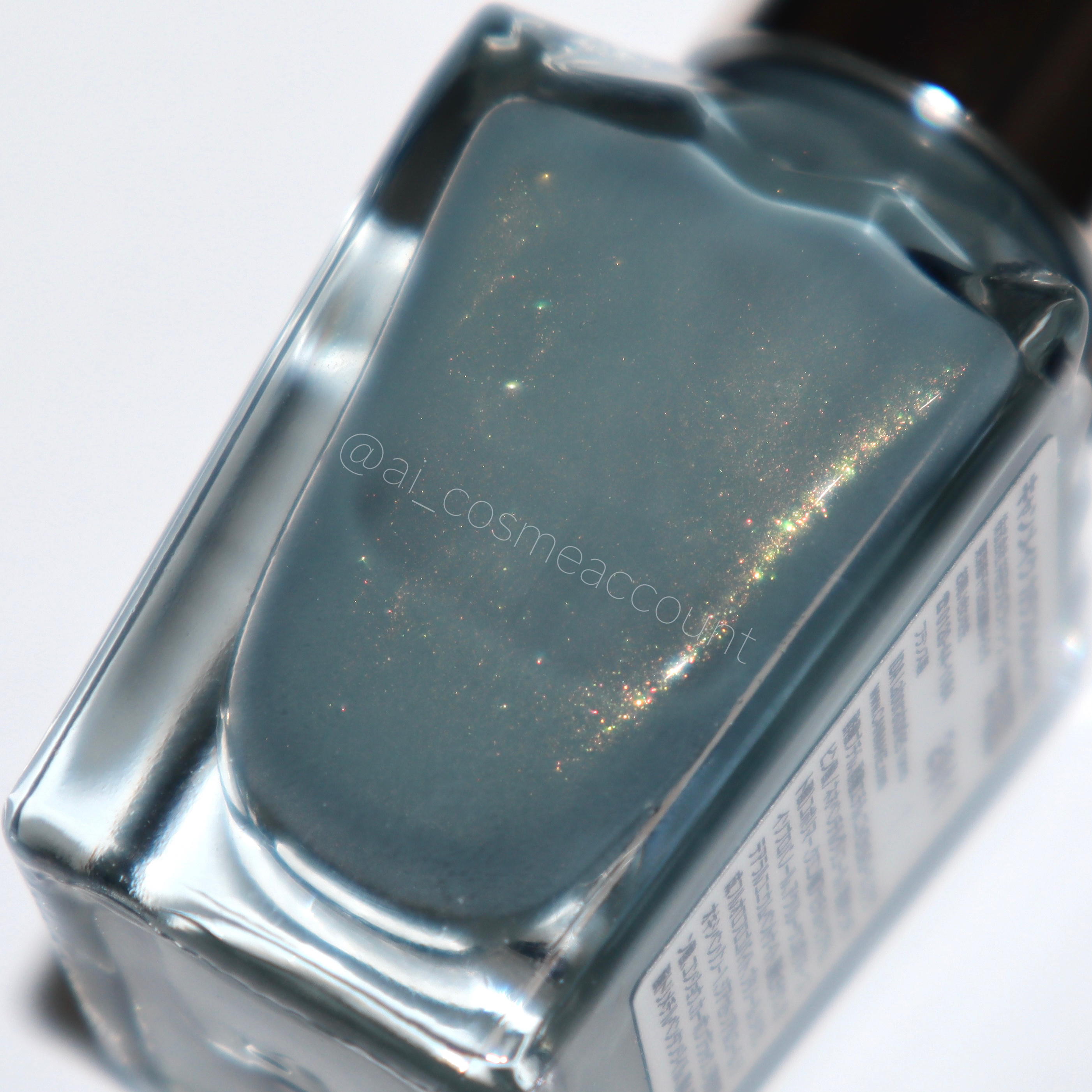 カラフルネイルズ N84 ヘイジーレイン/キャンメイク/マニキュアを使ったクチコミ（2枚目）