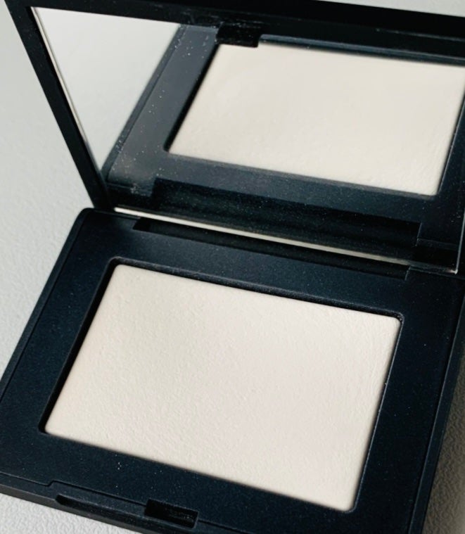 ライトリフレクティングセッティングパウダー プレスト N/NARS/プレストパウダーを使ったクチコミ(1枚目)