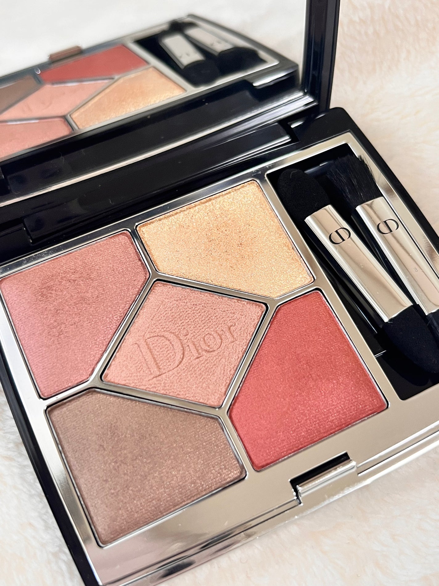 【旧】サンク クルール クチュール/Dior/アイシャドウパレットを使ったクチコミ(2枚目)