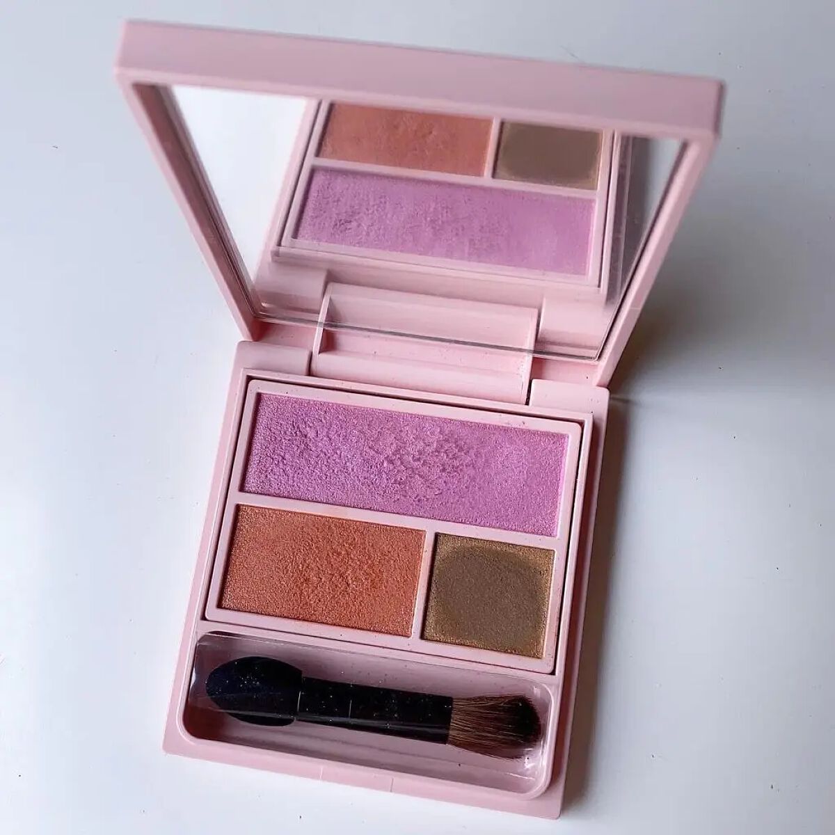 フーミー アイシャドウパレット sunset pink