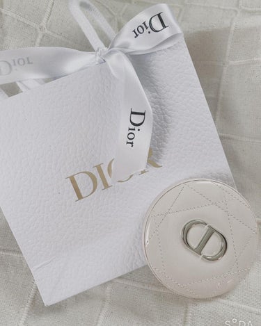 ディオールスキン フォーエヴァー クチュール ルミナイザー/Dior/プレストパウダーを使ったクチコミ（2枚目）