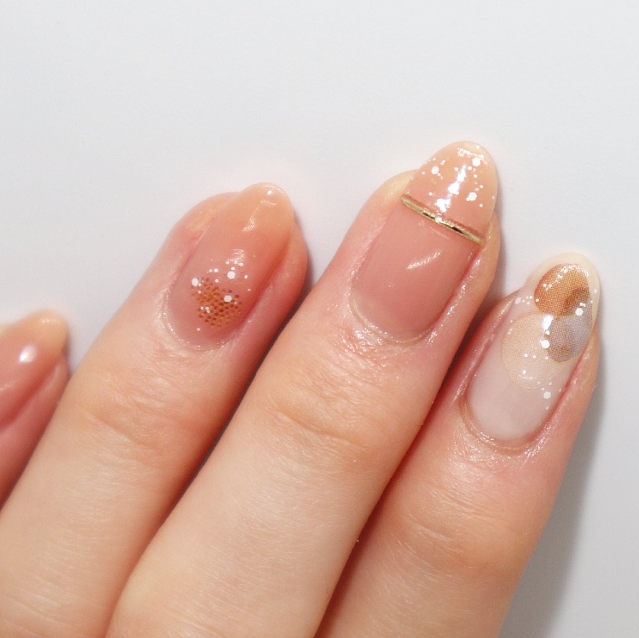 カラフルネイルズ/キャンメイク/マニキュアを使ったクチコミ(6枚目)