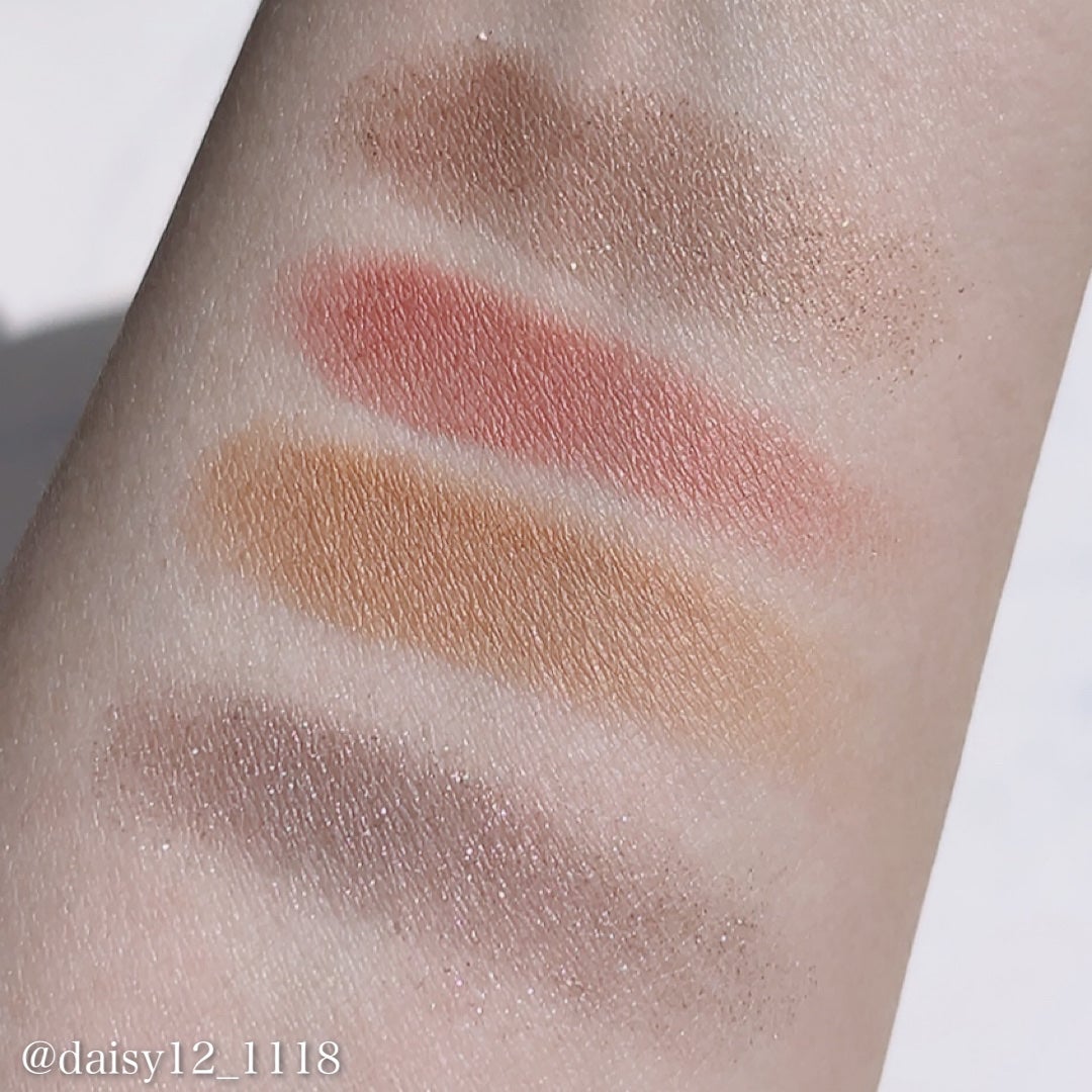 ミネラルクラッシィシャドー/エトヴォス/アイシャドウパレットを使ったクチコミ(3枚目)