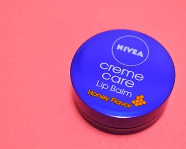 《NIVEA クリームケア リップバーム はちみつの香り》


保湿力が高く、なにより持ちがいいです。
長いこと唇にいてくれる🐾
(何かを食べたりすると塗り直しは必要です🍥)

香りはディズニーのプーさ