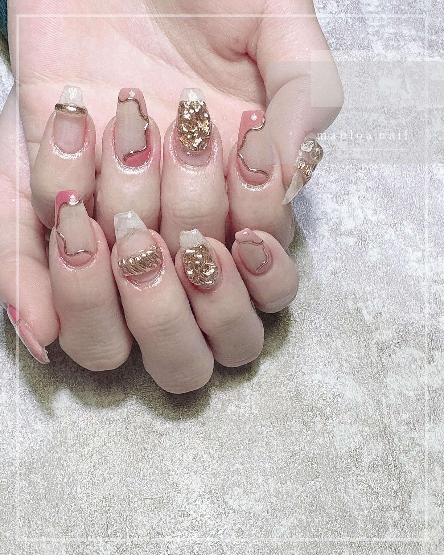 #マットネイル,#ネイル,#アートネイル,#冬ネイル,#ミラーアートネイル,#リングネイル,#ヌーディーネイル,#マグネットネイル,#ミラーネイル,#手書きアートネイル,#ハートネイル,#パーツネイル,#キラキラネイル,#ピンクネイル,#春ネイル,#天王寺ネイルのネイルデザイン