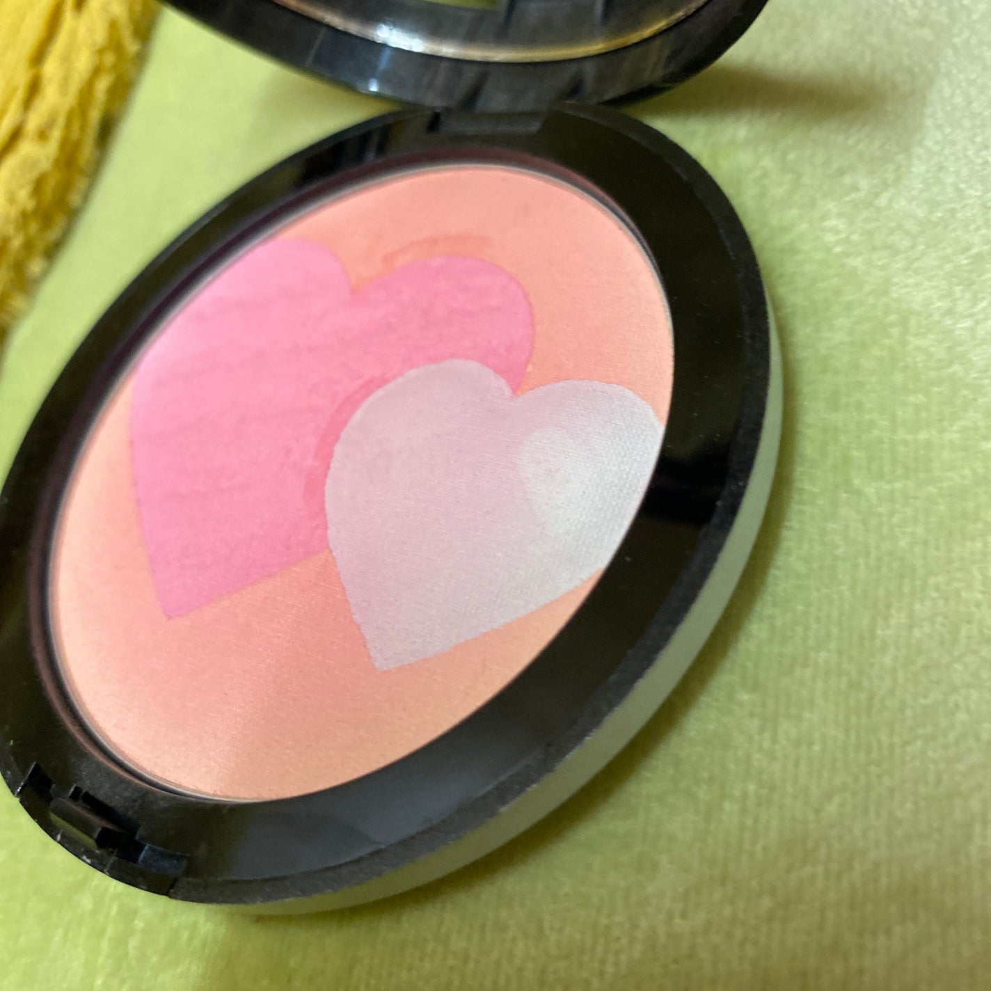 リサ・ラーソン♡クッションファンデマニア on LIPS 「#KIKO#チーク#梅雨の儚げメイク..」(3枚目)