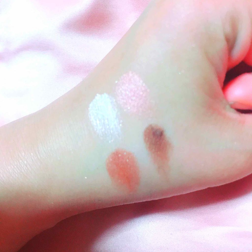 スキニーリッチシャドウ/excel/アイシャドウパレットを使ったクチコミ(2枚目)