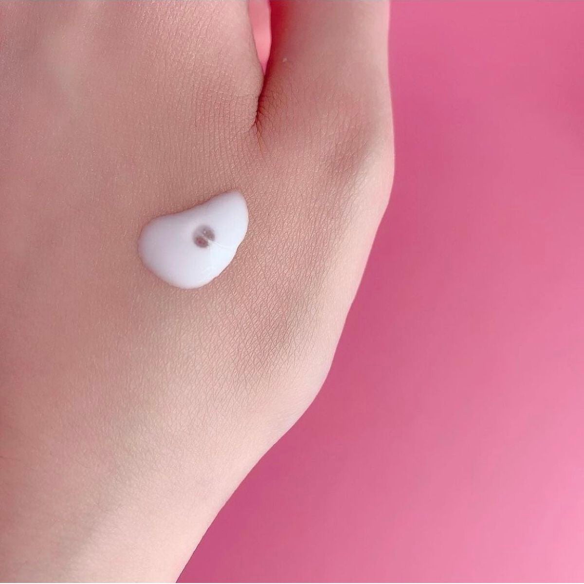 フラットスキンメーカー N/インテグレート/リキッドファンデーションを使ったクチコミ(2枚目)