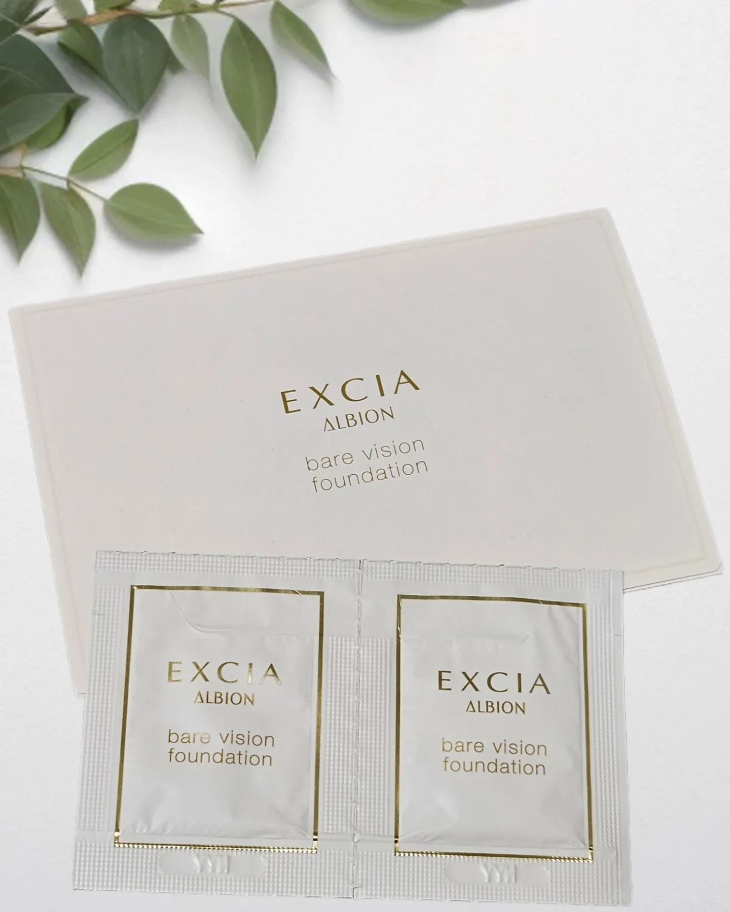 エクシア ベアヴィジョン ファンデーション 01 ライトベージュ/ALBION/リキッドファンデーションを使ったクチコミ（1枚目）