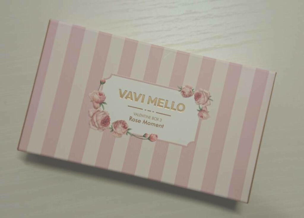 バレンタインボックス3ローズモーメント/VAVI MELLO/アイシャドウパレットを使ったクチコミ(1枚目)