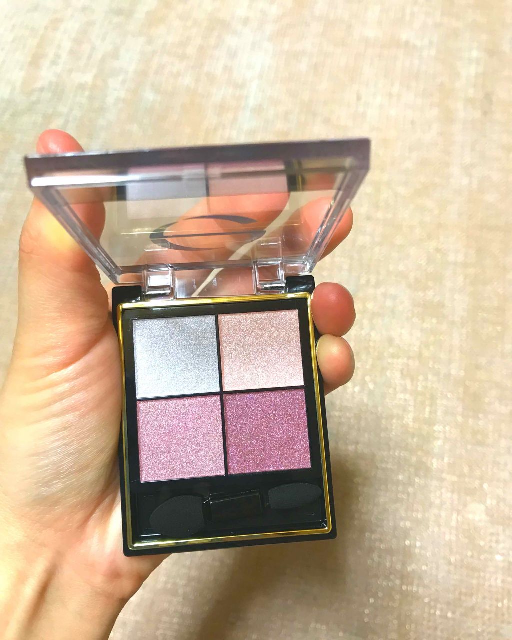 リアルクローズシャドウ/excel/アイシャドウパレットを使ったクチコミ(2枚目)