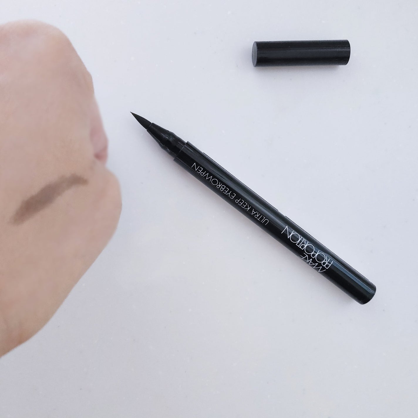 ウルトラキープアイブロウペン/メイクプロポーション/眉ティントを使ったクチコミ(1枚目)