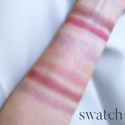 コンパクトアディクション “エターナル イン ピンク”/ADDICTION/アイシャドウパレットを使ったクチコミ(3枚目)