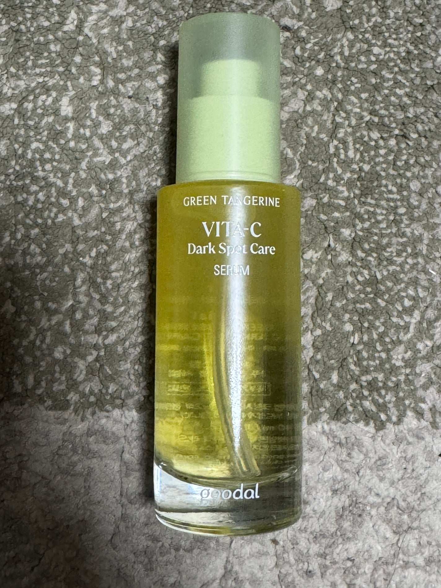 グリーンタンジェリン ビタC ダークスポットケアセラム/goodal/美容液を使ったクチコミ(2枚目)