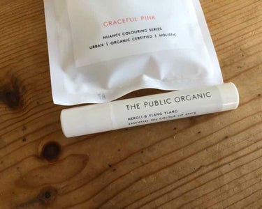 オーガニック認証 精油カラーリップスティック グレースフル ピンク/THE PUBLIC ORGANIC/口紅を使ったクチコミ（1枚目）