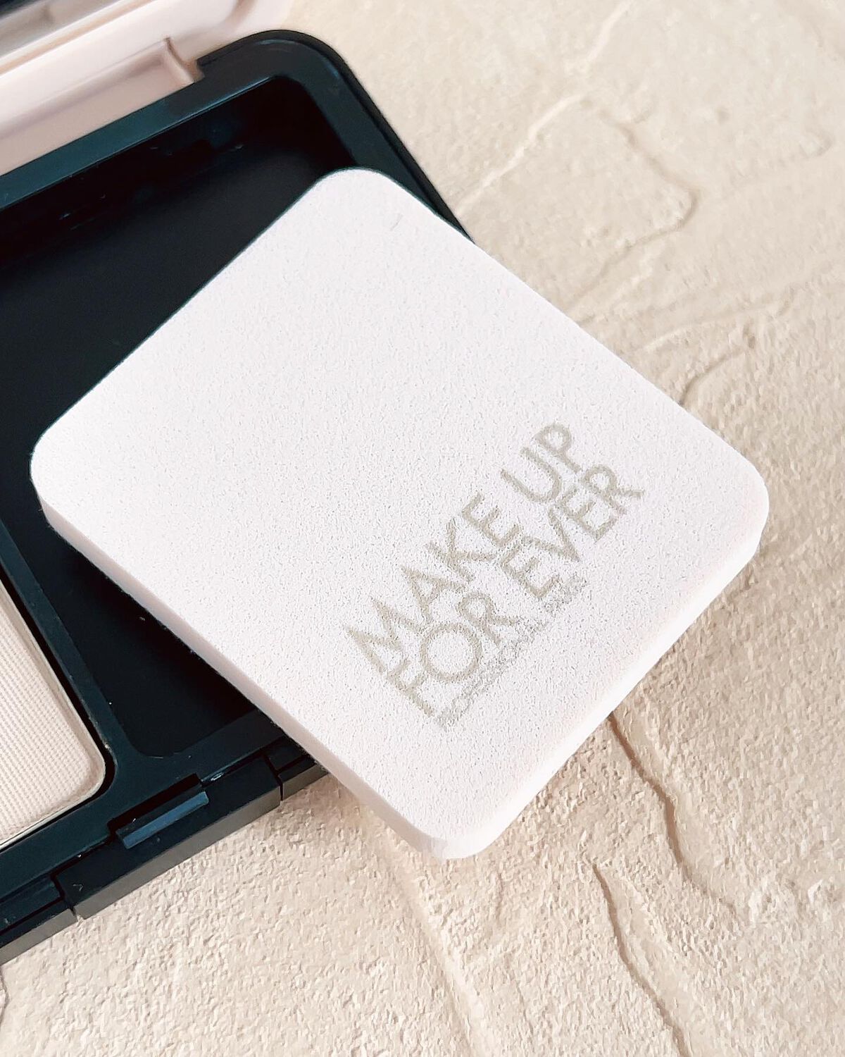 HDスキン マットベルベットコンパクト/MAKE UP FOR EVER/パウダーファンデーションを使ったクチコミ(3枚目)