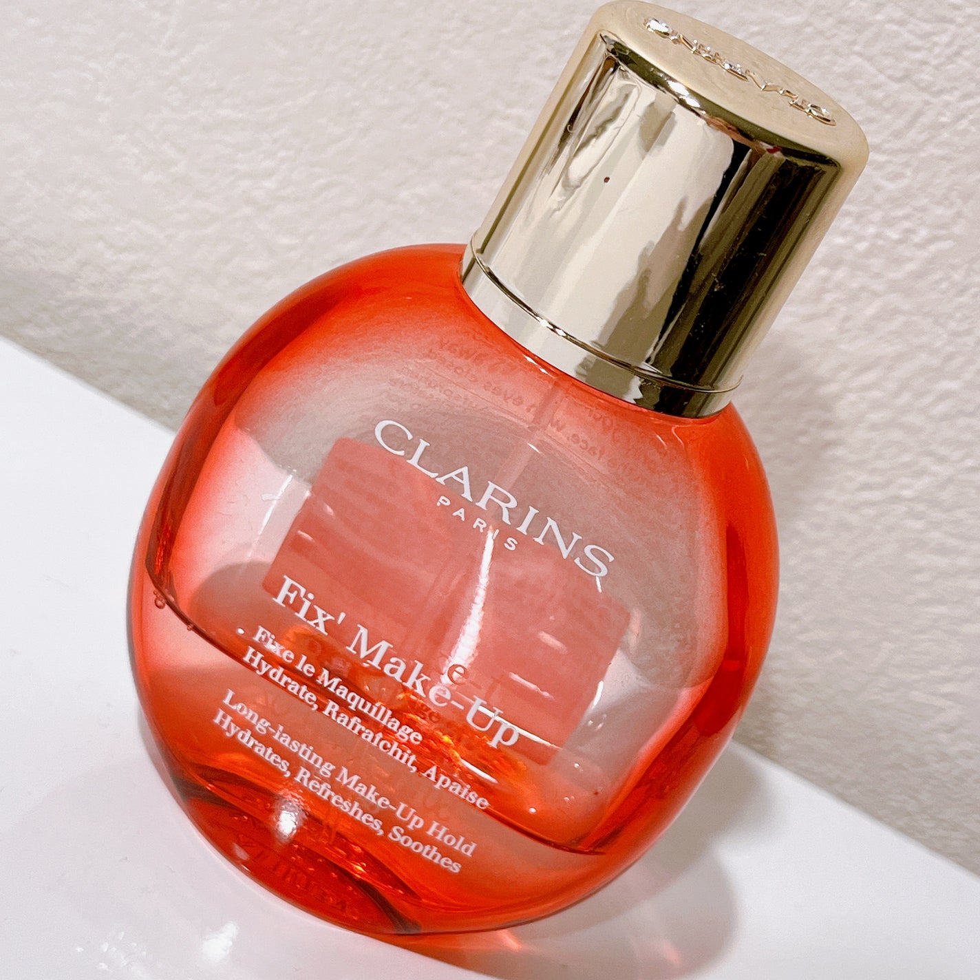 フィックス メイクアップ/CLARINS/ミスト状化粧水を使ったクチコミ(1枚目)