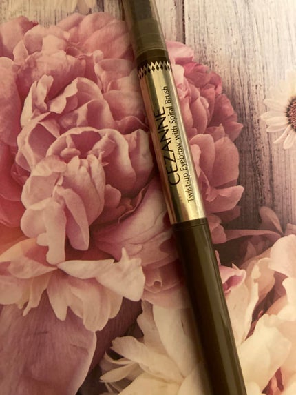 ブラシ付きアイブロウ繰り出し/CEZANNE/アイブロウペンシルを使ったクチコミ(1枚目)