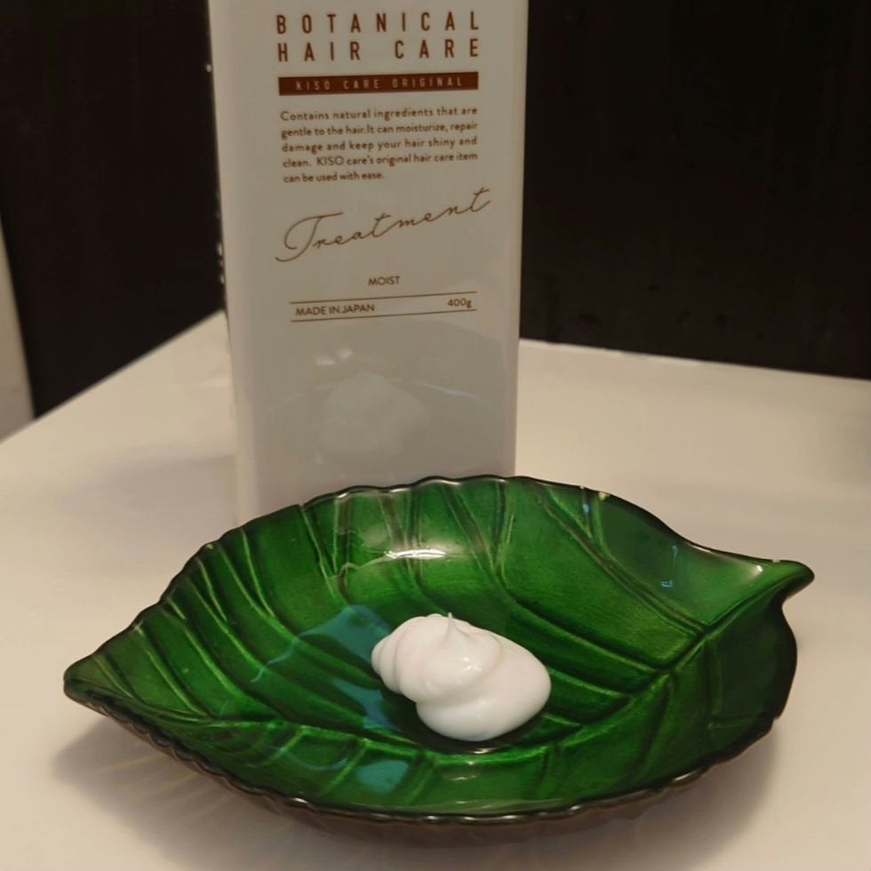 sparkle_sounds_vuk3 on LIPS 「KISO ボタニカルヘアケアシャンプーモイスト/トリートメント..」(4枚目)