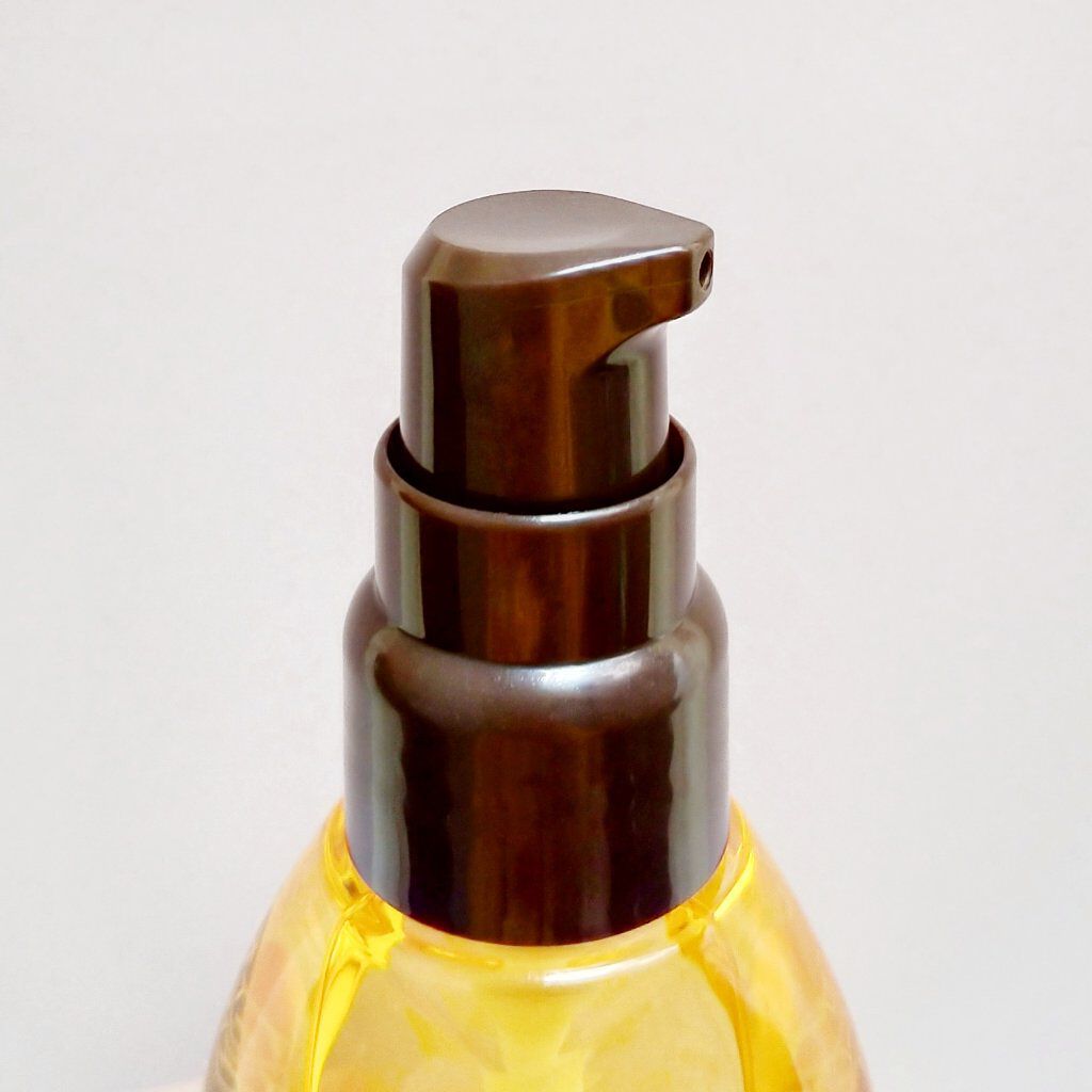 CCオイル/エッセンシャル/ヘアオイルを使ったクチコミ(5枚目)