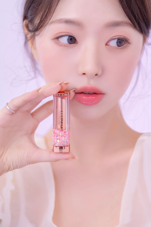 韓国コスメ『coringco』の大人気商品"トクトクハラフィルターアイラッシュ"&"シャララスノーボールリップバーム"が日本初上陸!の画像