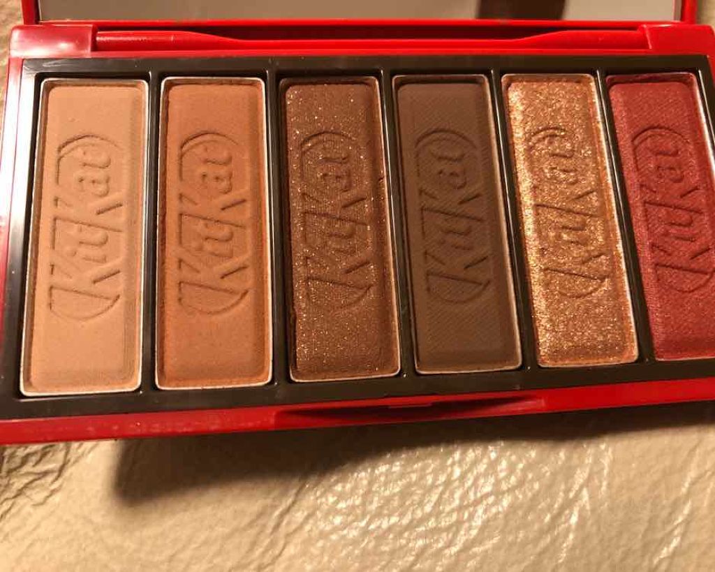 プレイカラーアイズ ミニ #キットカットオリジナル/ETUDE/アイシャドウパレットを使ったクチコミ(2枚目)